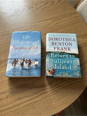 Summer Reading! Beach Books! Fiction for fun! Booth were 5 ⭐️ reads for me.